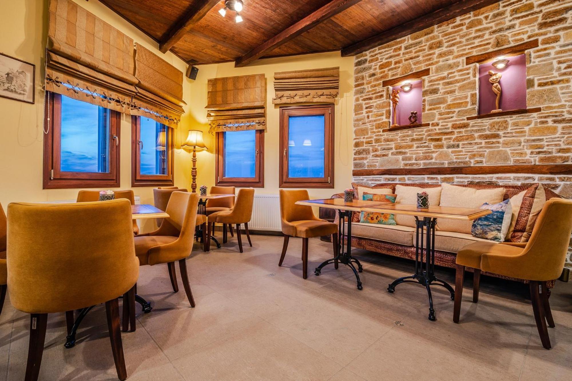 Lions Nine Aparthotel Mouresi Exterior photo