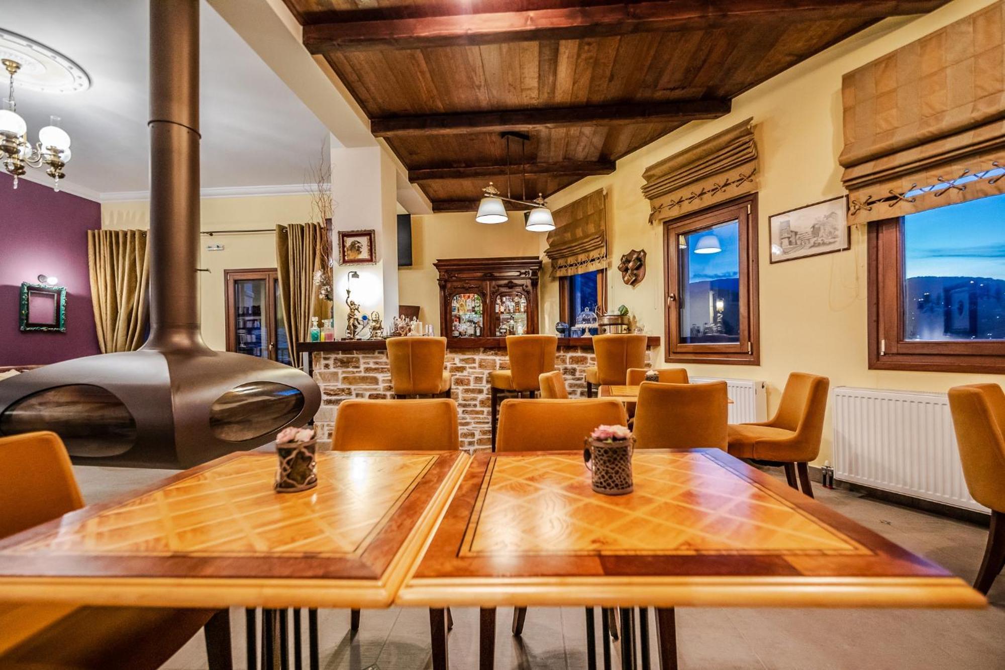 Lions Nine Aparthotel Mouresi Exterior photo