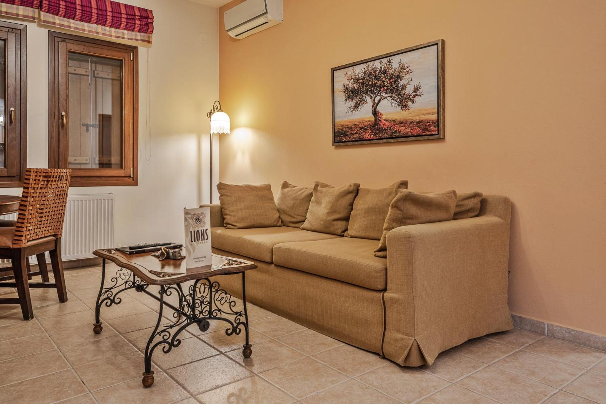 Lions Nine Aparthotel Mouresi Exterior photo