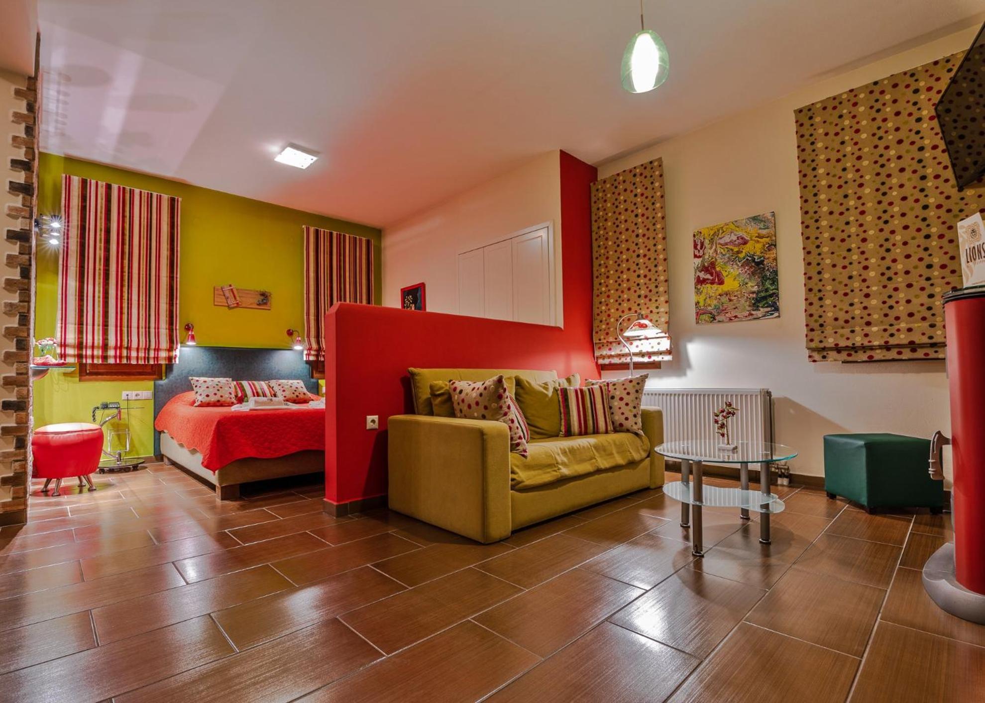 Lions Nine Aparthotel Mouresi Room photo