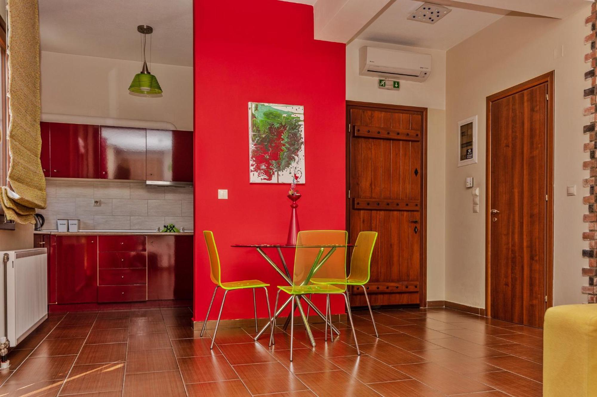 Lions Nine Aparthotel Mouresi Room photo